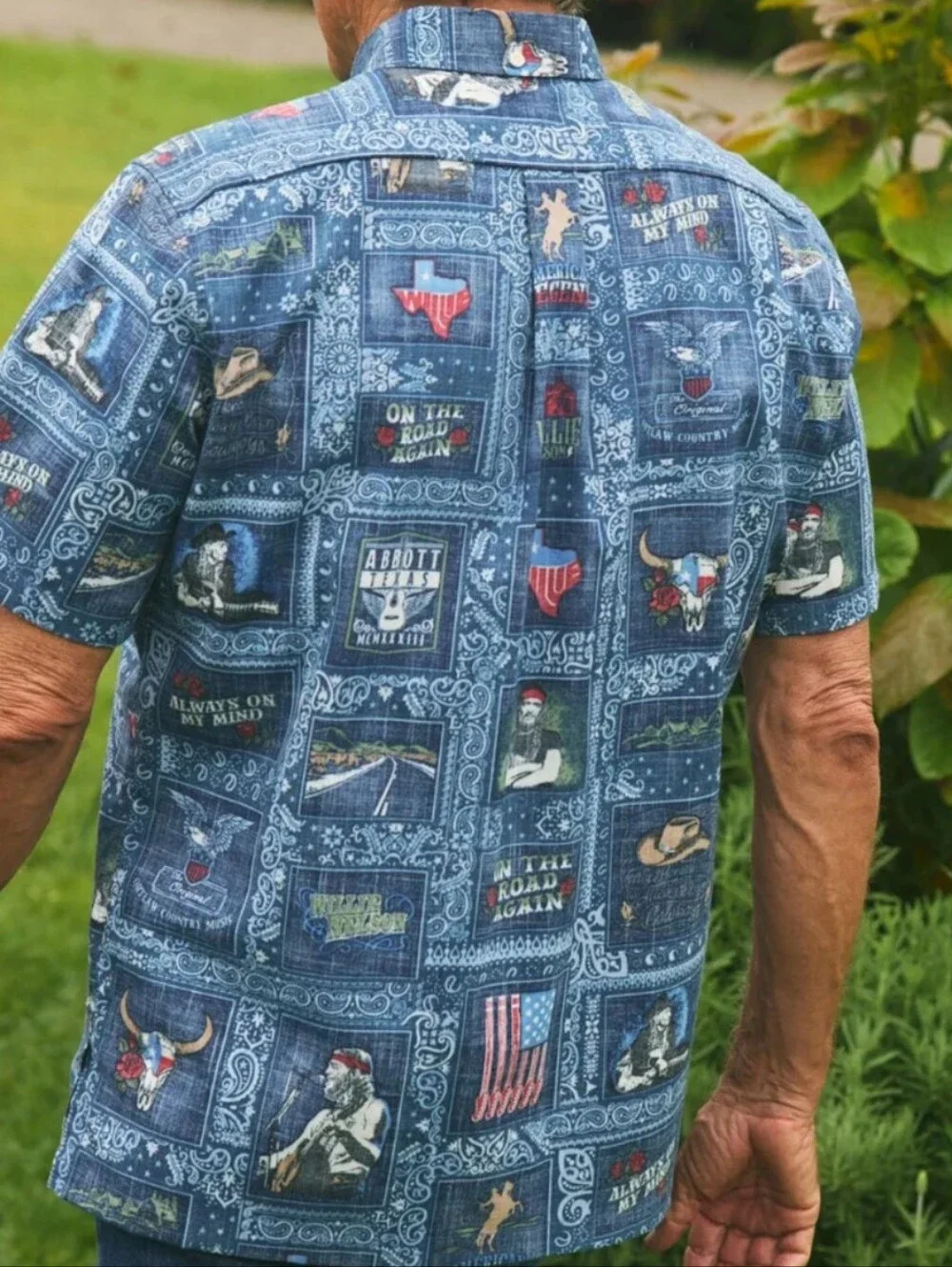 reyn spooner x Willie Nelson Americana  Print Short-Sleeve Button-Down Shirt - Picture 6 of 16